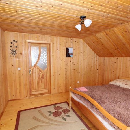 Appartement Багрівчанка à Yaremtche Extérieur photo