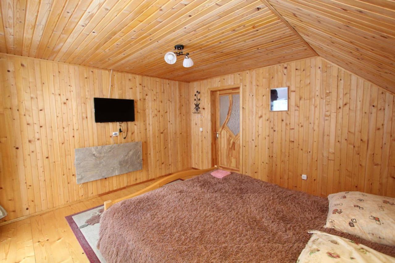 Appartement Багрівчанка à Yaremtche Extérieur photo